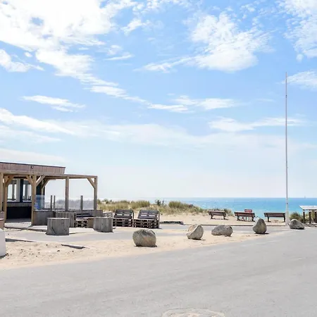 別荘 Stunning In Gouville-sur-mer With Kitchen Boisroger
