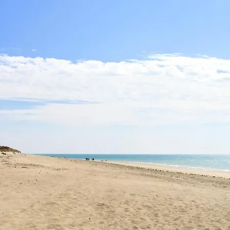 Stunning In Gouville-sur-mer With Kitchen * Boisroger