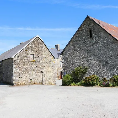 Tatil Evi Stunning In Gouville-sur-mer With Kitchen *