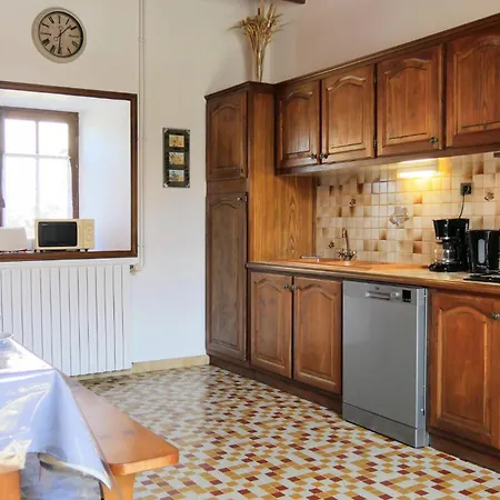 Stunning In Gouville-sur-mer With Kitchen *